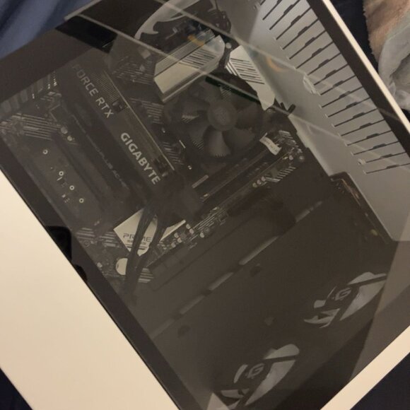 Skytech Gaming PC